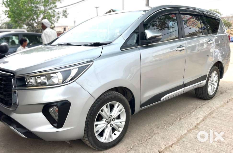 Toyota Innova Crysta 2.4 G Mt, 2021, Diesel