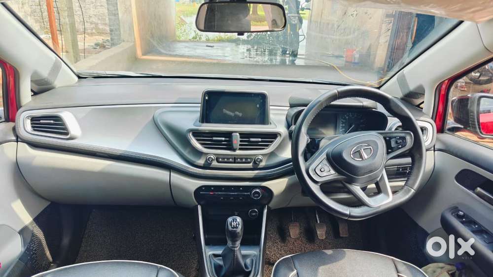 Tata Altroz Xz, 2020, Petrol