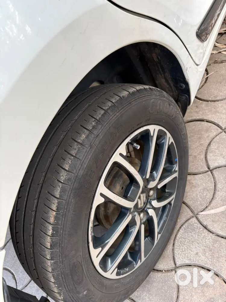 Maruti Suzuki Swift 2021
