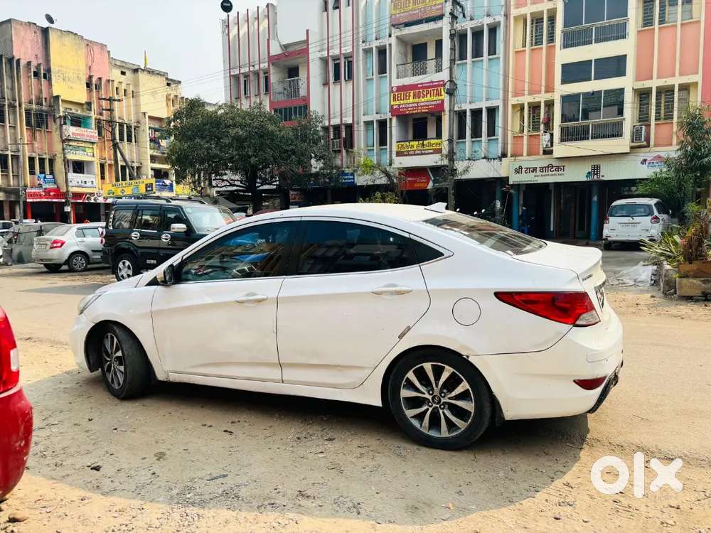 Hyundai Verna 2012 Diesel 95000 Km Driven