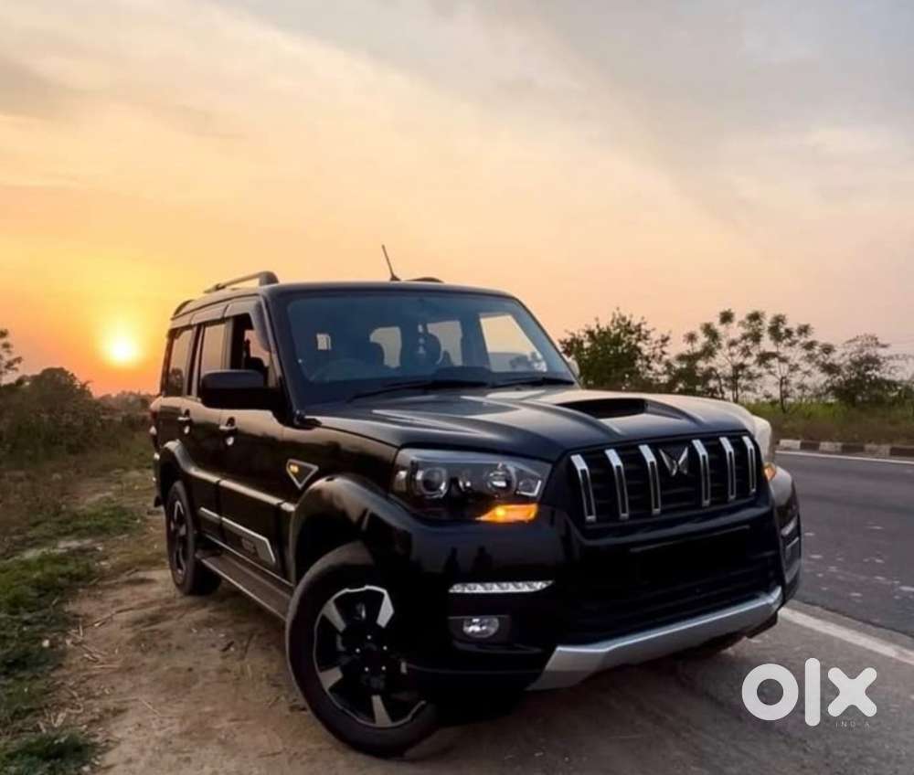 Mahindra Scorpio Classic 2023 Diesel 50000 Km Driven