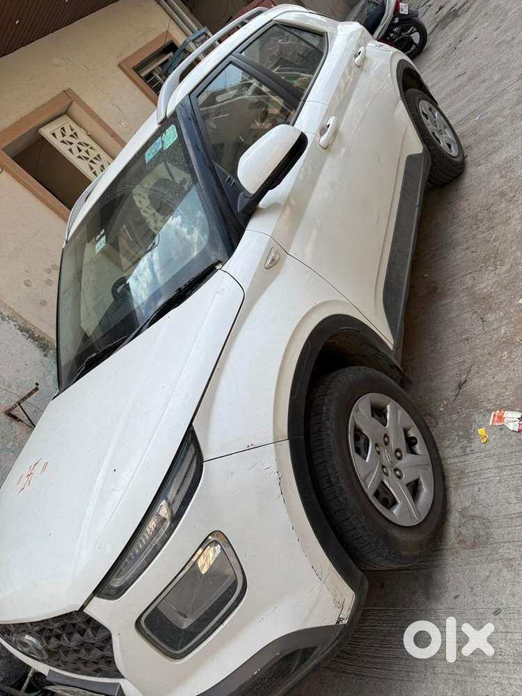 Hyundai Venue 2019 Petrol Good Condition