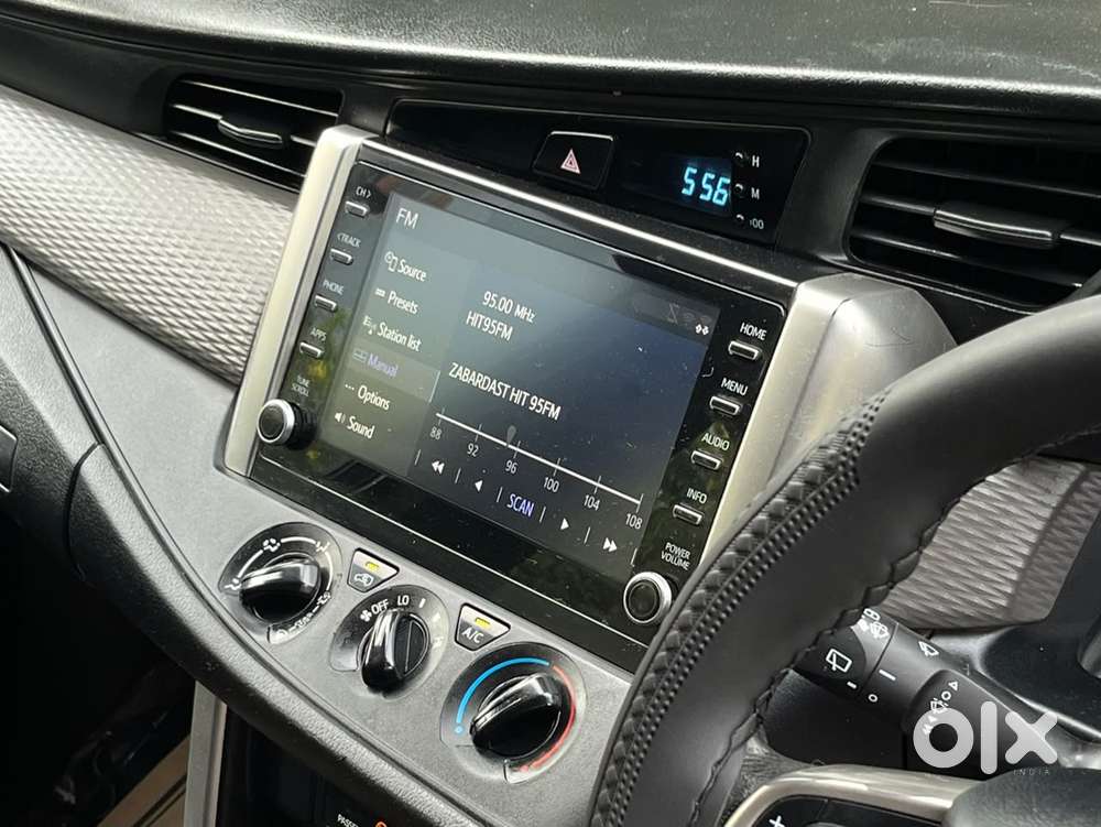 Toyota Innova Crysta 2.4 G Mt, 2022, Diesel