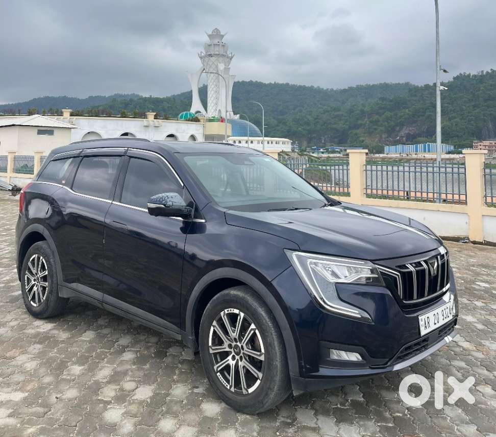Mahindra Xuv700 2.0 Ax 7 Petrol At Luxury Pack Str, 2021, Petrol