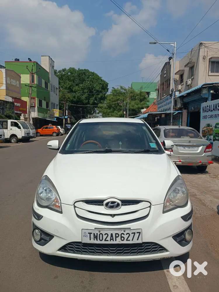 Hyundai Verna 2010