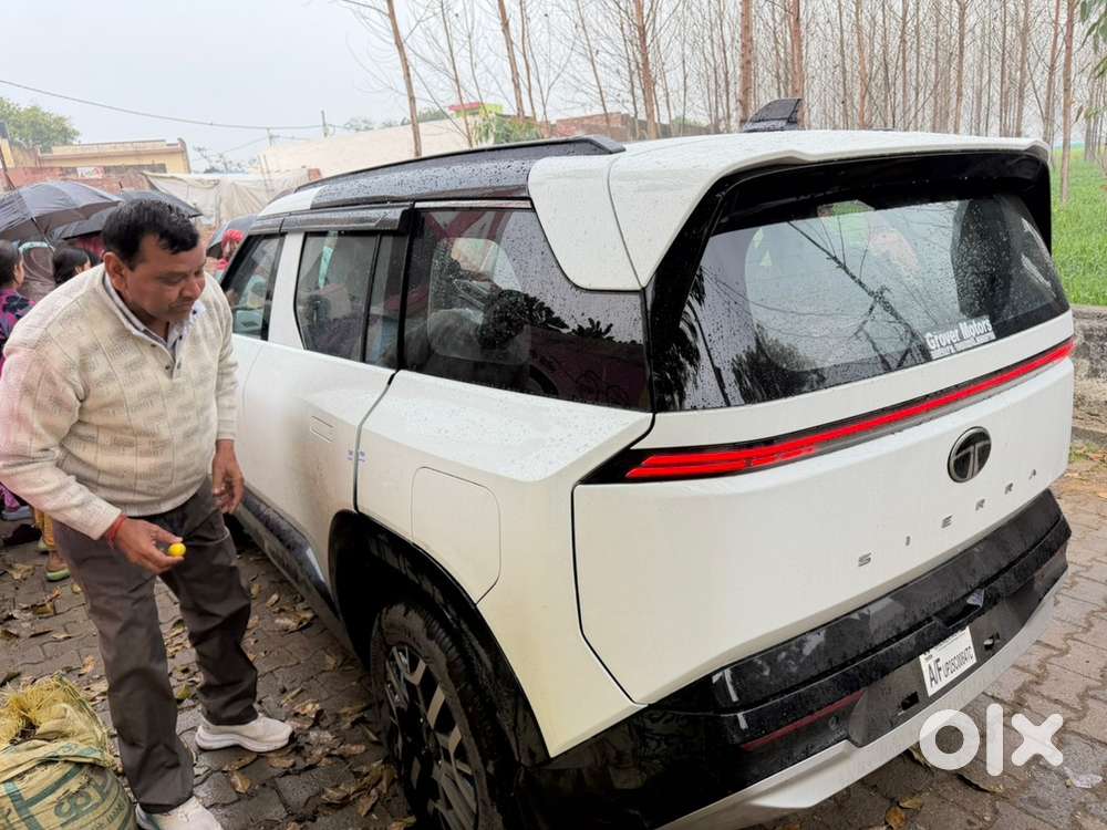 Tata Sierra Turbo Manual Petrol 2026