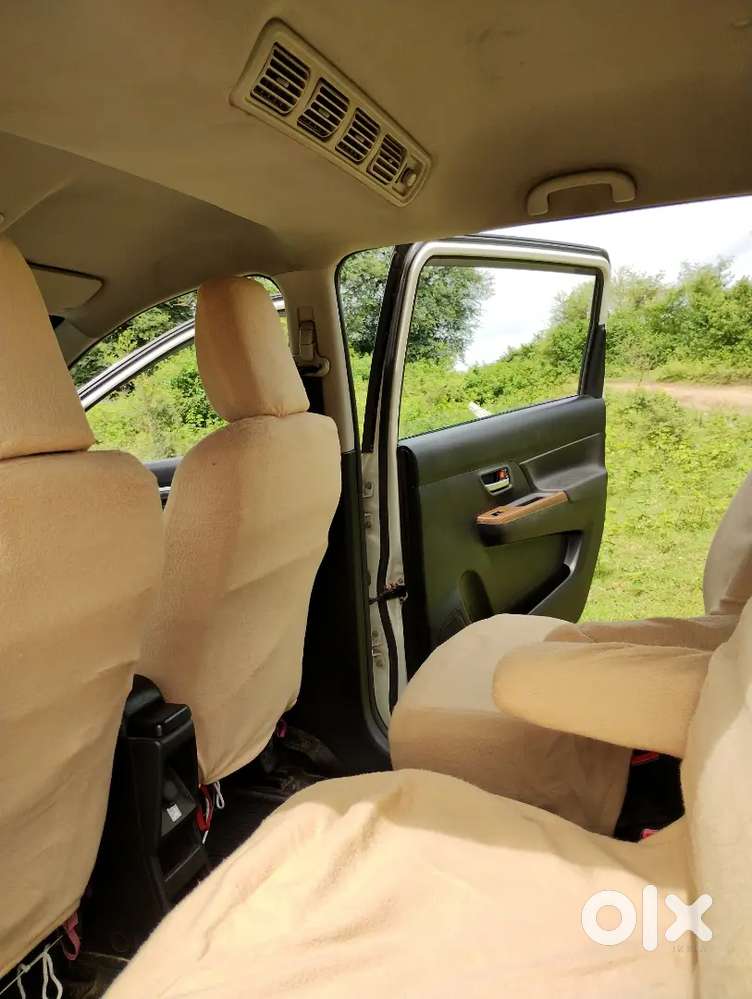 Maruti Xl6 Top Model In Showroom Condition