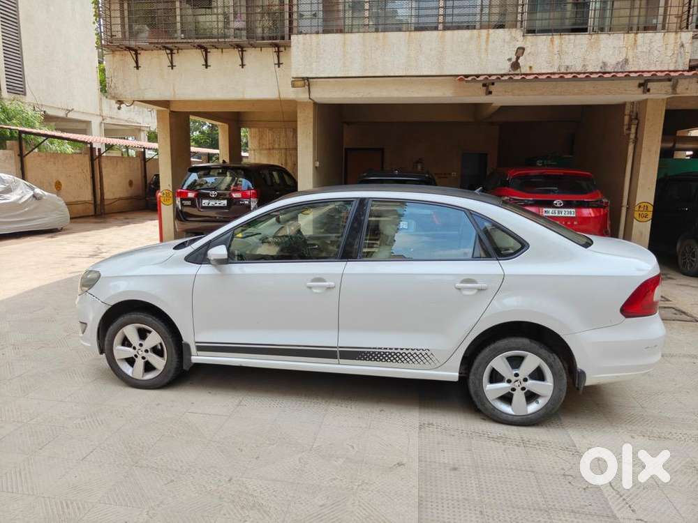 Skoda Rapid 2015 Petrol Automatic  43k Km  Well Maintained