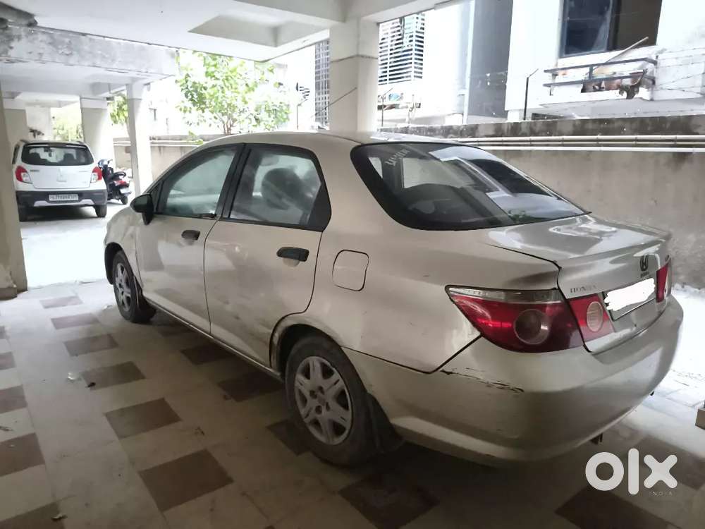 Honda City Zx 2006 Cng & Hybrids Good Condition