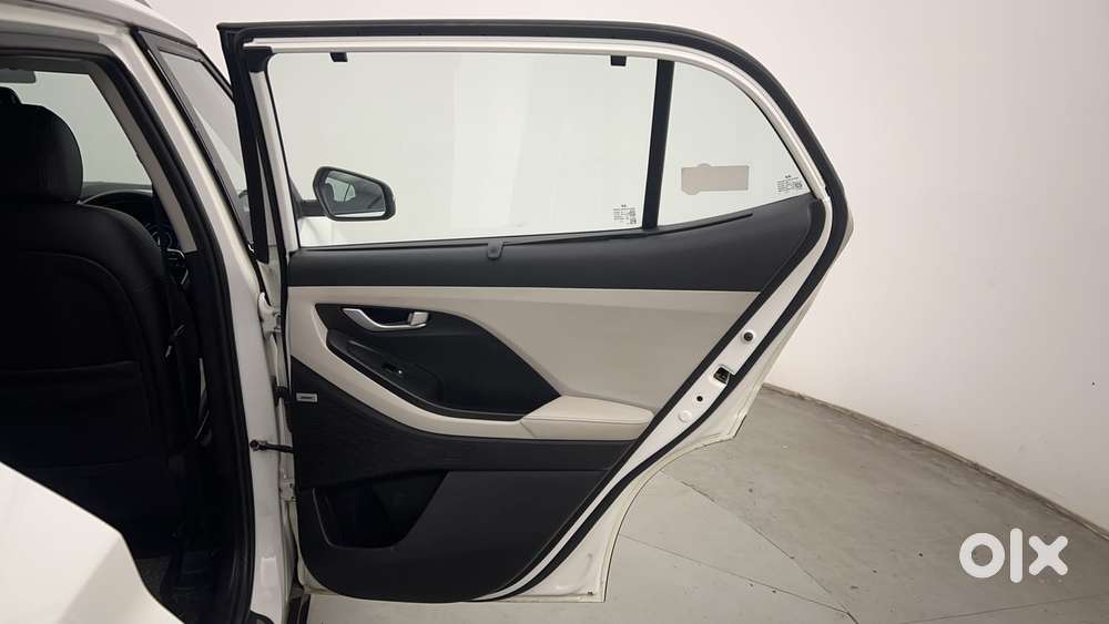 Hyundai Creta Sx 1.5 Petrol Cvt, 2022, Petrol