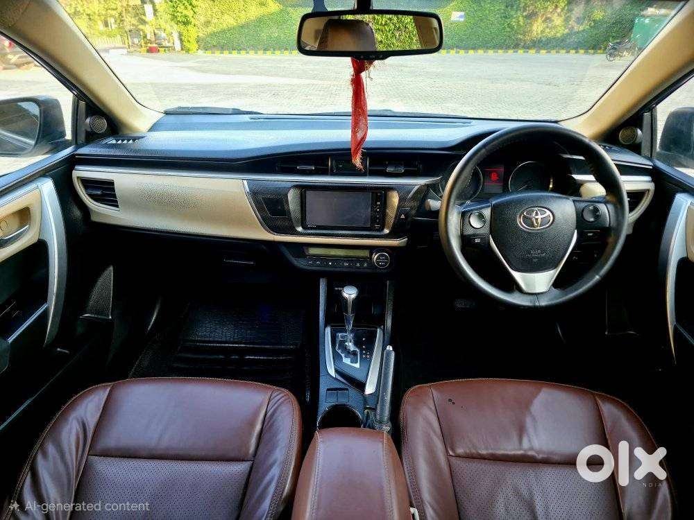 Toyota Corolla Altis G At, 2014, Petrol