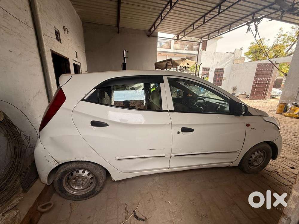 Hyundai Eon 2013 Petrol 150000 Km Driven
