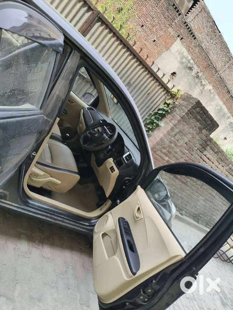 Honda Amaze All Tyre New Very Less Use