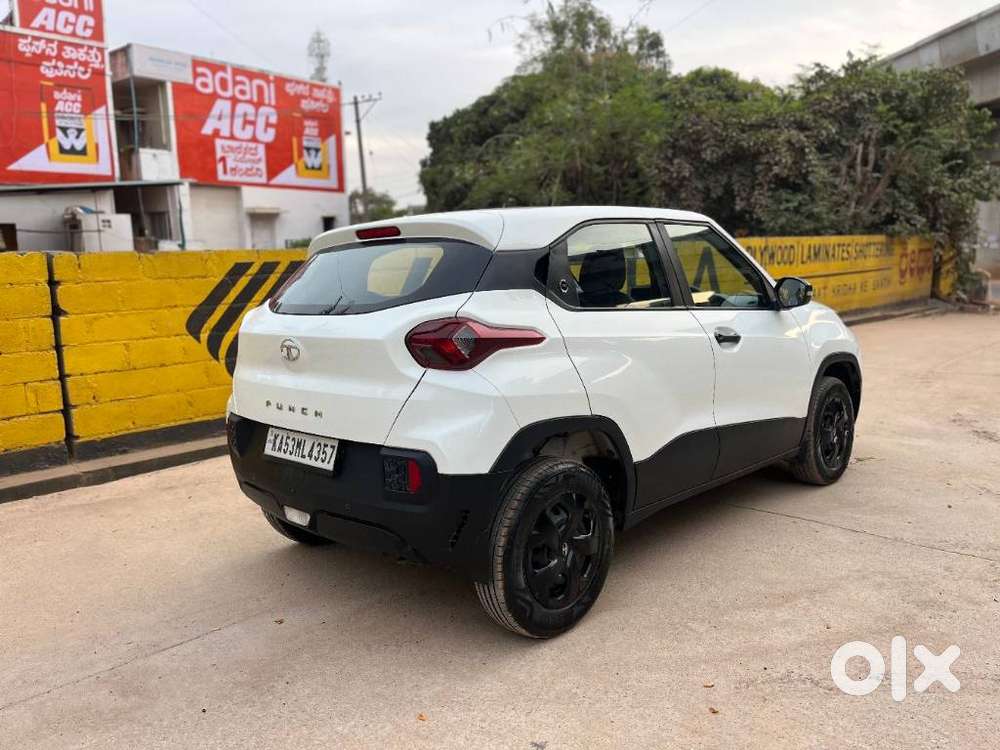 Tata Punch Pure, 2023, Petrol