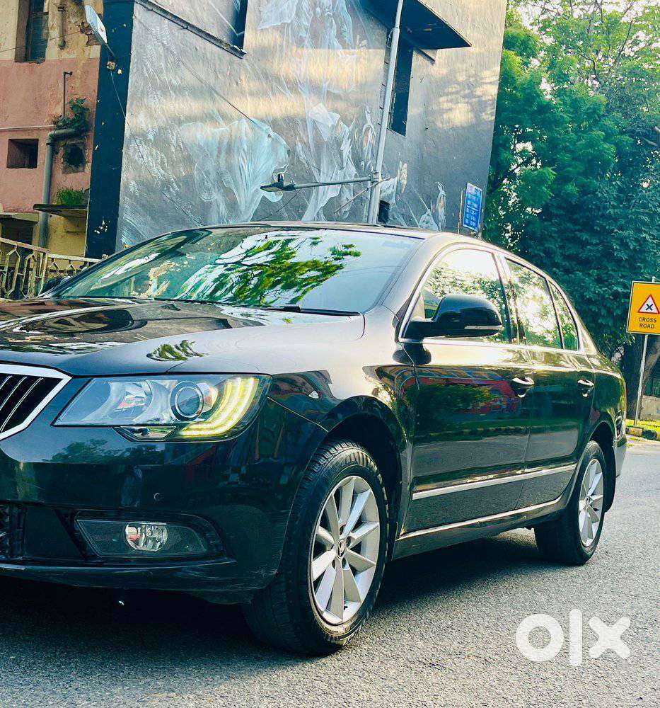 Skoda Superb Elegance 1.8 Tsi At, 2014, Petrol
