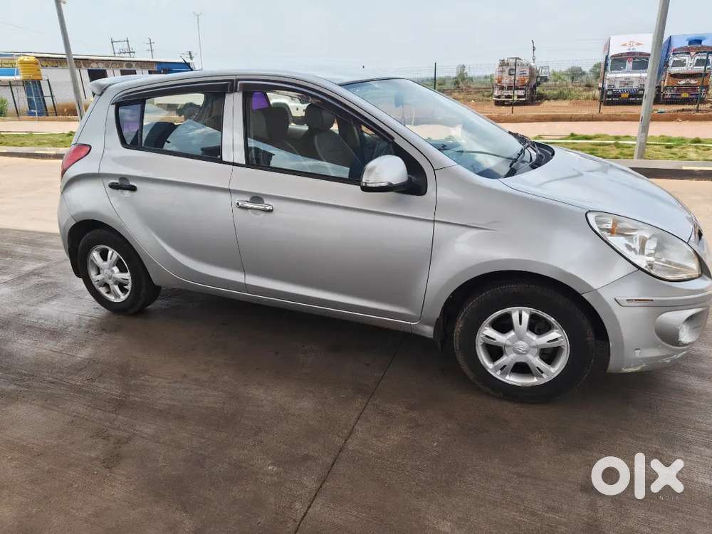 Hyundai I20 2011 Petrol Well Maintained