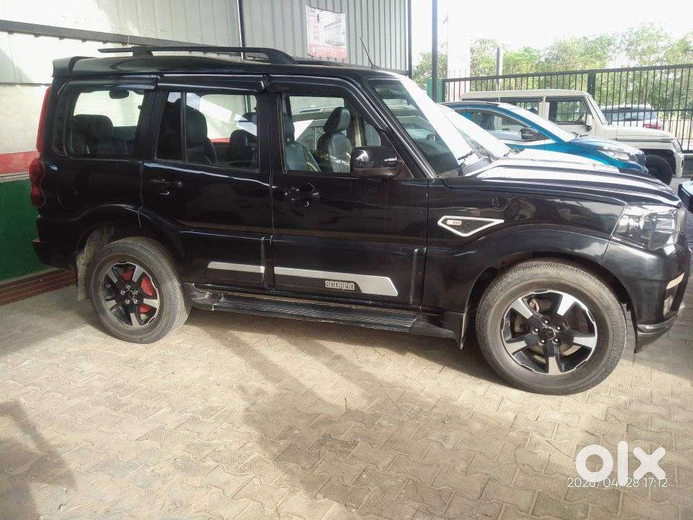 Mahindra Scorpio Classic 2.2 S 11 Mt 7 Cc, 2023, Diesel