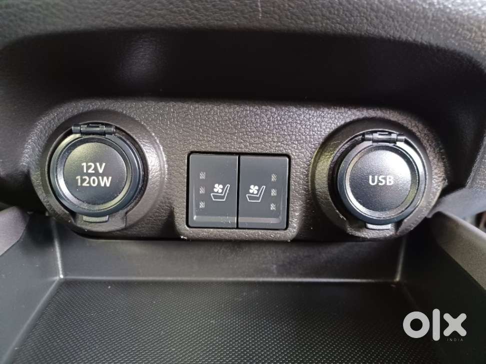Maruti Suzuki Xl6 1.5 Alpha Plus Mt, 2022, Petrol