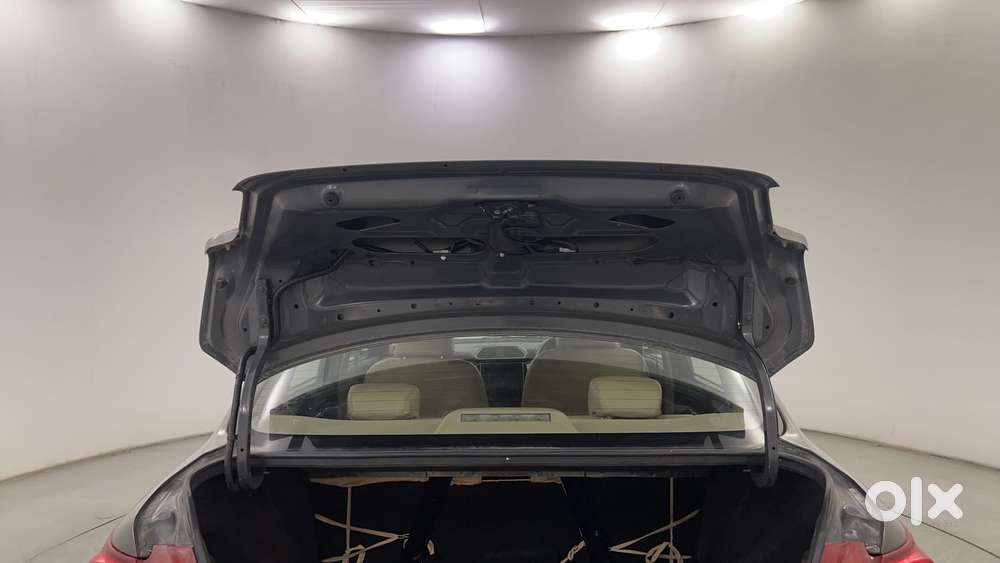 Maruti Suzuki Dzire 1.2 Zxi Plus Amt, 2017, Petrol