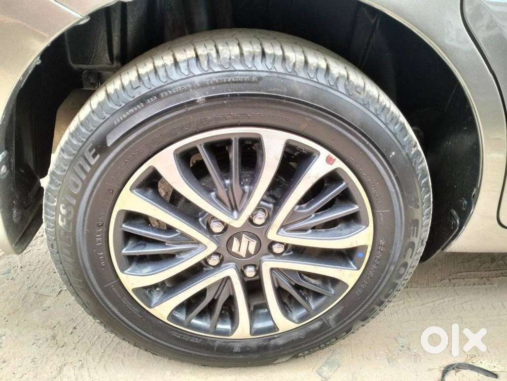 Maruti Suzuki Ertiga 1.5 Zxi Plus Shvs, 2023, Petrol