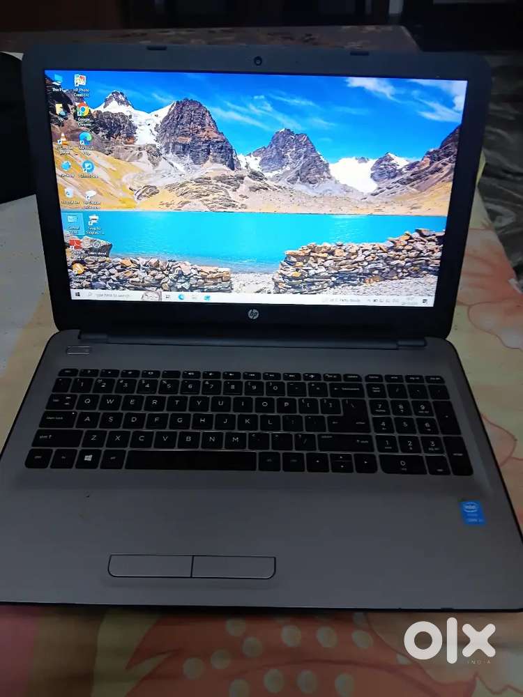HP Laptop i3