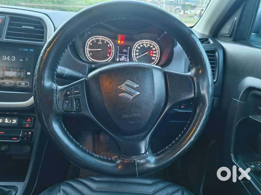 Maruti Suzuki Brezza 1.5 Zxi Smart Hybrid, 2020, Petrol