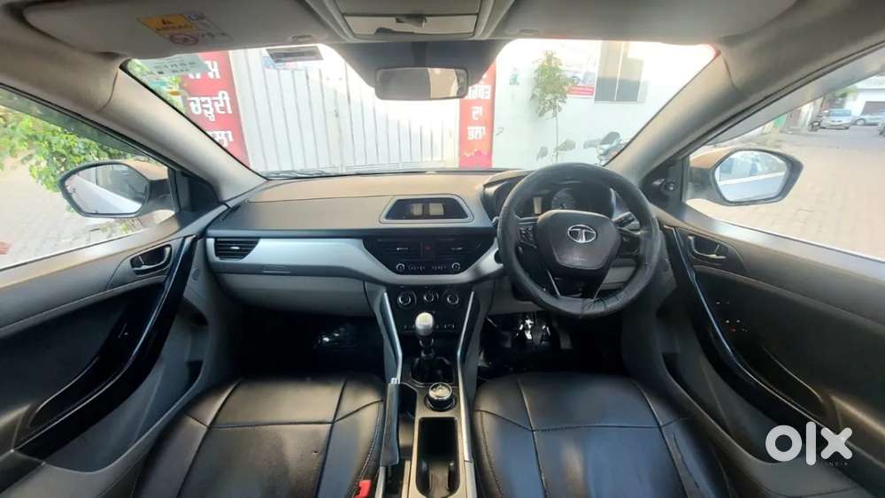 Tata Nexon 1.2 Revotron Xm, 2018, Petrol