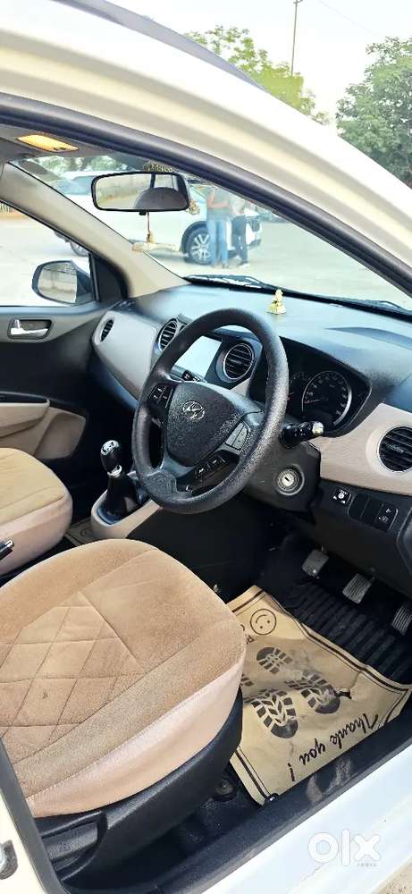 Hyundai Grand I10 Sportz 2019 1st Owner Condition Tip Top