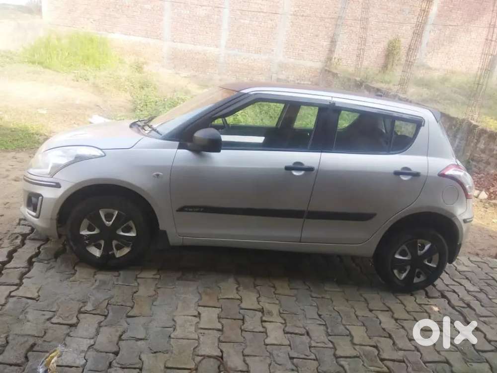 Maruti Suzuki Swift 2015 Petrol 92000 Km Driven
