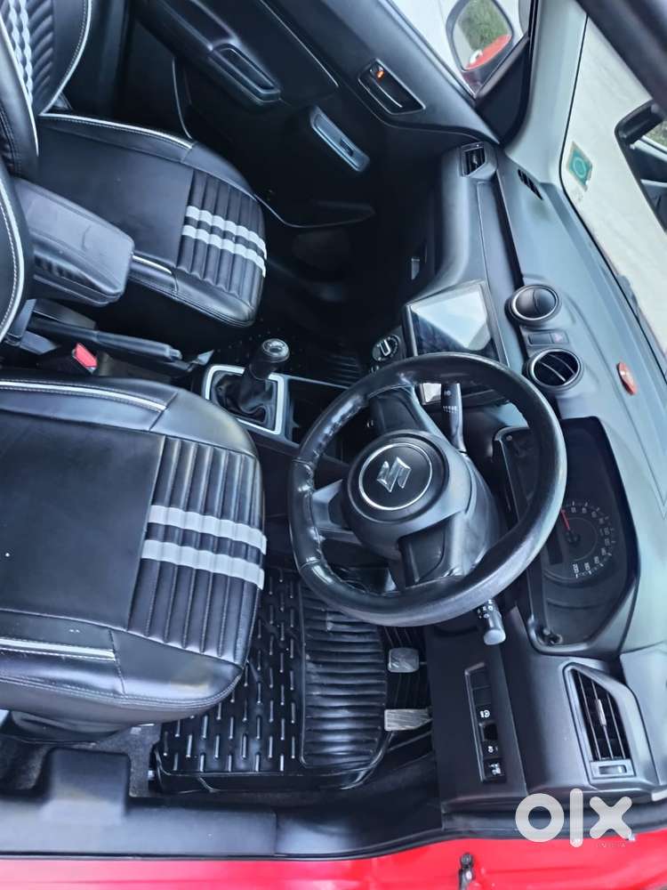 Maruti Suzuki Swift Lxi Optional-o, 2022, Petrol