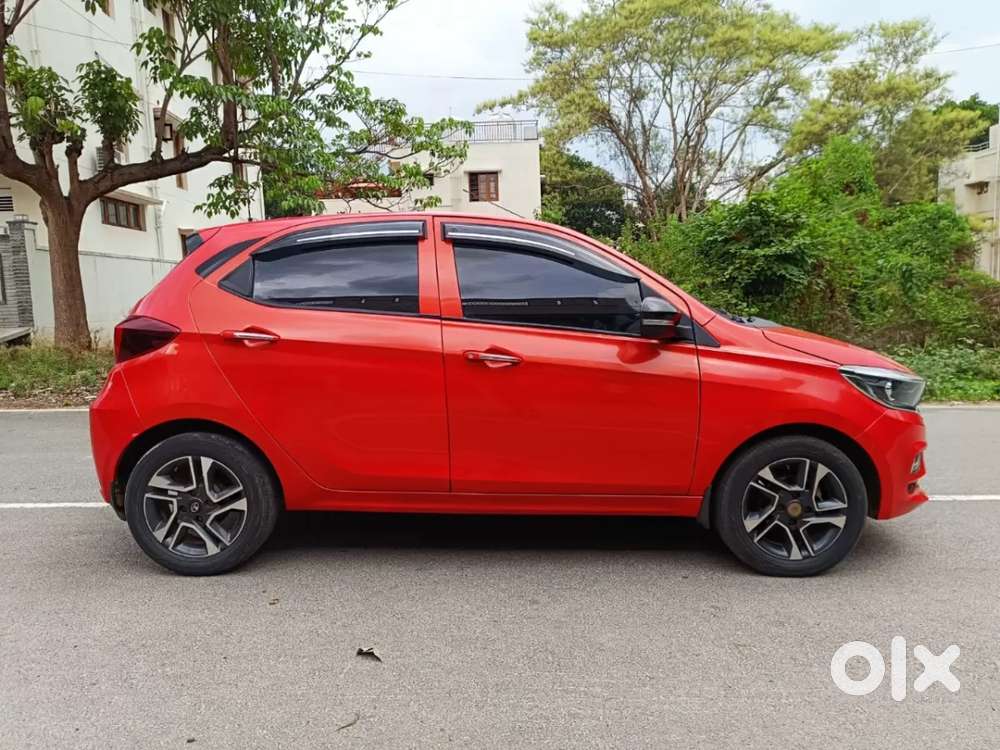 Tata Tiago 1.05 Revotorq Xz Plus, 2023, Petrol