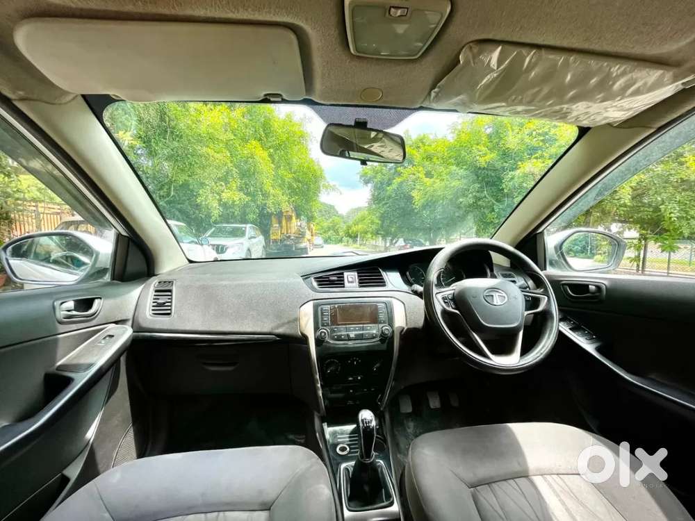 Tata Bolt Revotron Xms, 2015, Petrol
