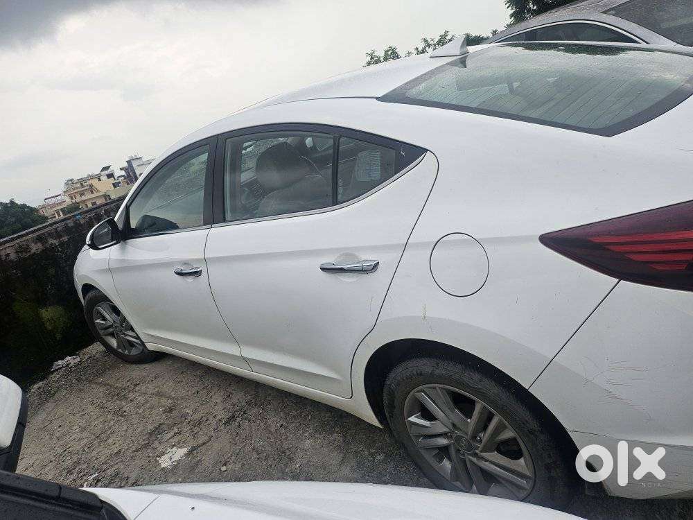Hyundai Elantra 1.6 Sx Option At, 2020, Petrol