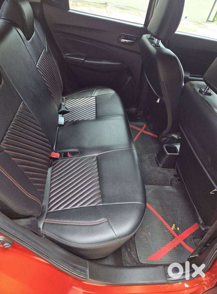 Maruti Suzuki Swift Vxi + Manual, 2018, Petrol