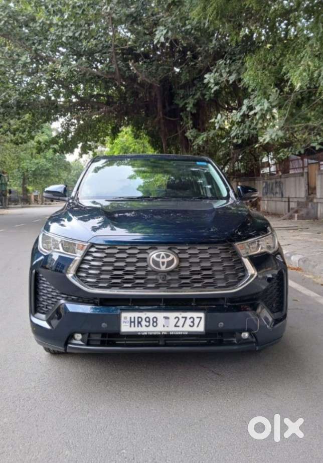 Toyota Innova Hycross 2.0 Vx (o) Hybrid 7 Str, 2024, Petrol