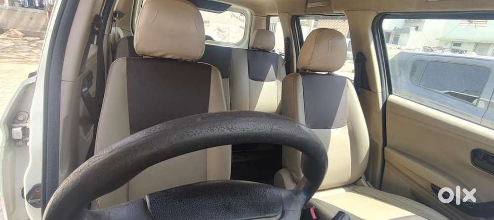 Mahindra Bolero Neo Plus