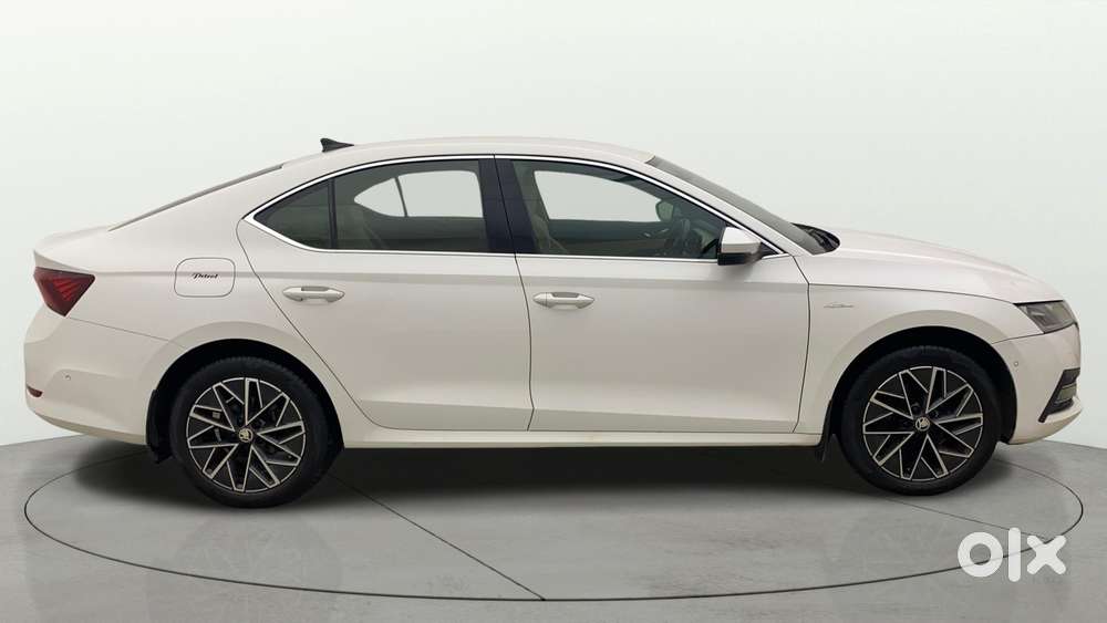 Skoda Octavia 2.0 L K Tsi At, 2021, Petrol