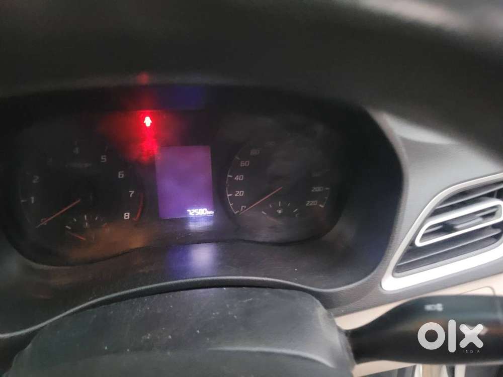 Verna Company Service Record New Battery Tyre