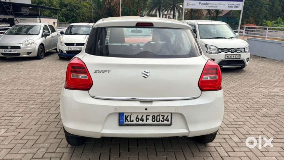 Maruti Suzuki Swift Amt Vxi, 2018, Petrol