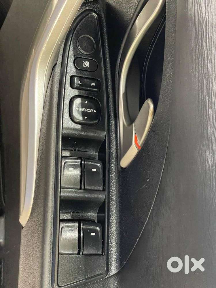 Mahindra Xuv500 W7, 2018, Diesel