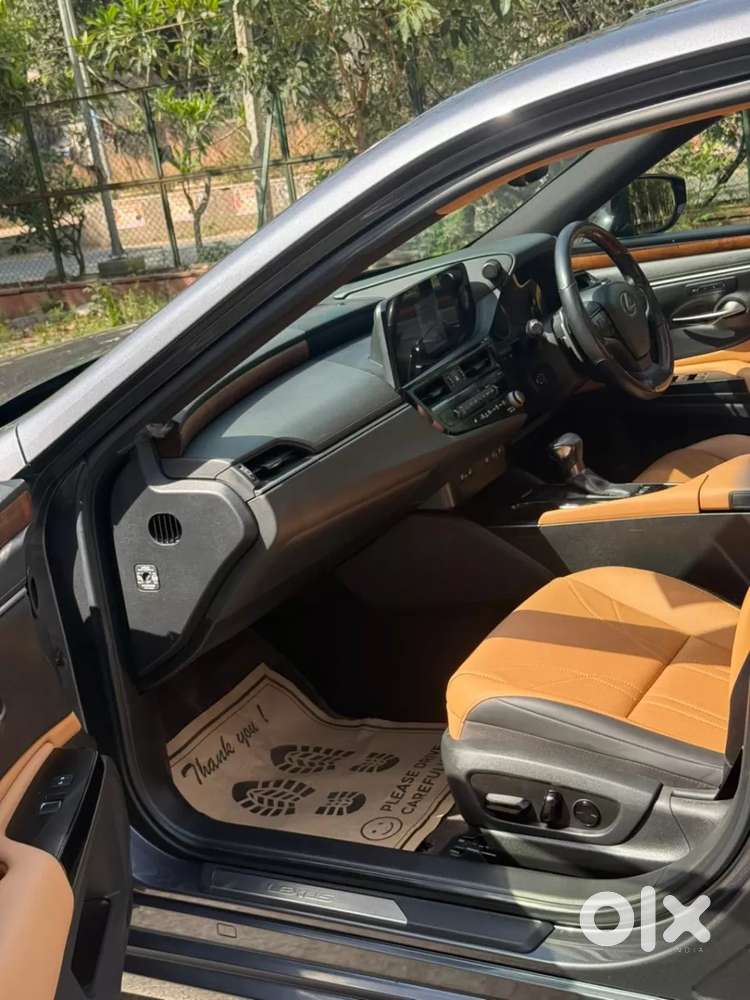 Lexus Es, 2023, Petrol