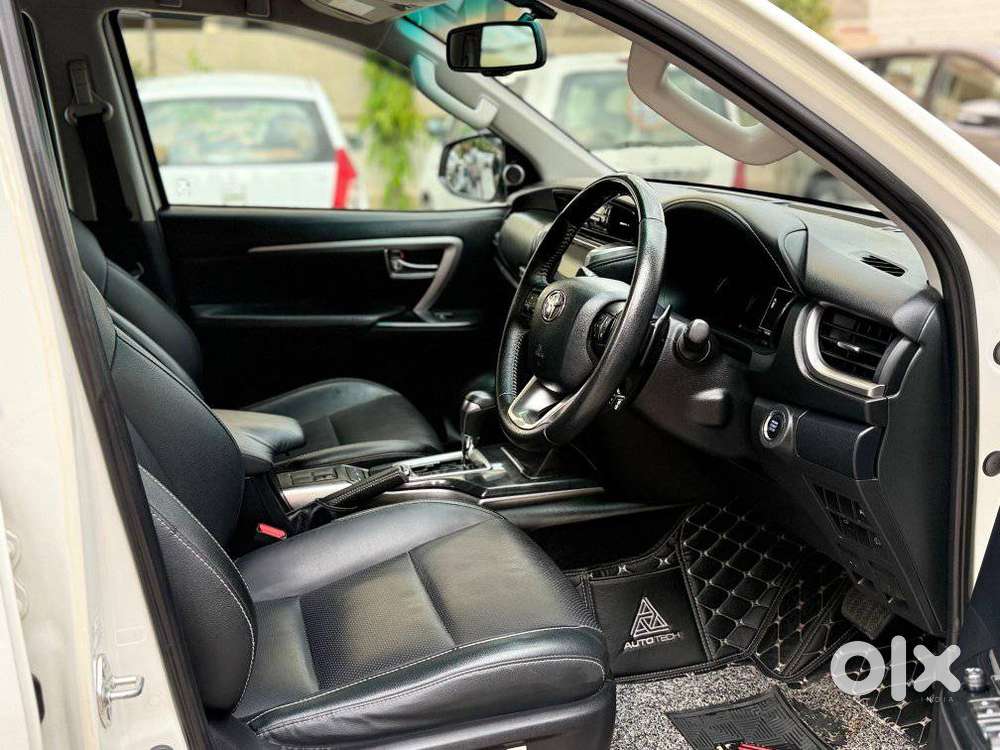 Toyota Fortuner 4x2 At 2.8 Diesel, 2023, Diesel