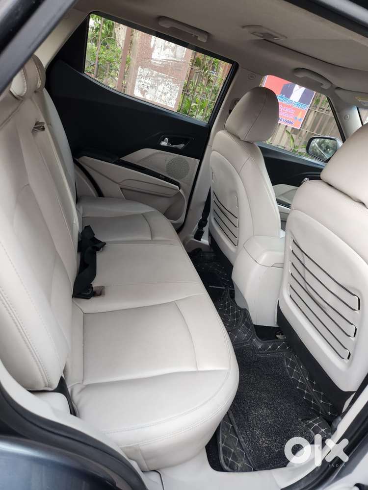 Mahindra Xuv300 W8 Option Diesel, 2022, Diesel