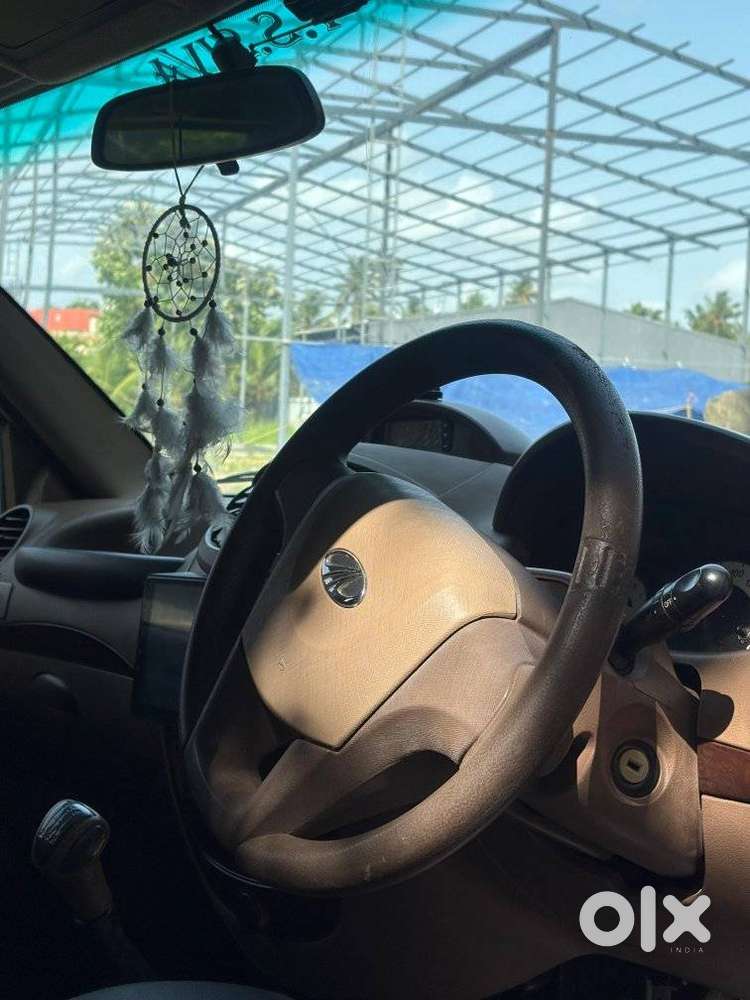 Mahindra Xylo E6, 2011, Diesel