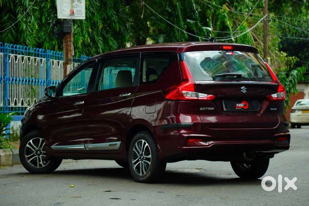 Maruti Suzuki Ertiga 1.5 Zxi Plus Shvs, 2022, Petrol