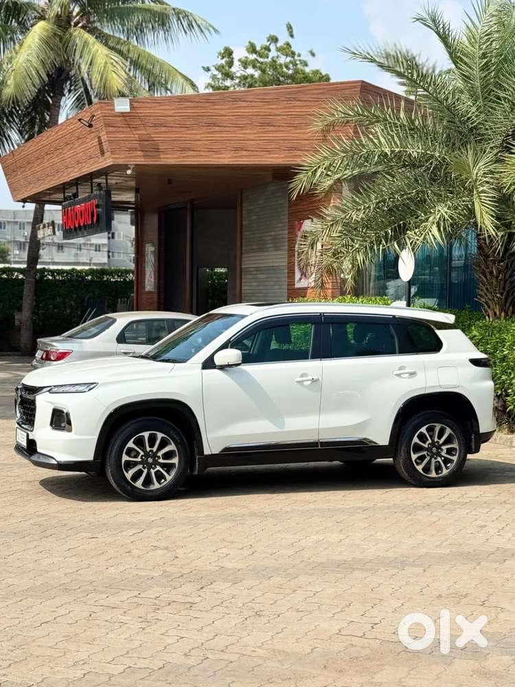Maruti Suzuki Grand Vitara 1.5 Zeta Smart Hybrid At, 2024, Petrol