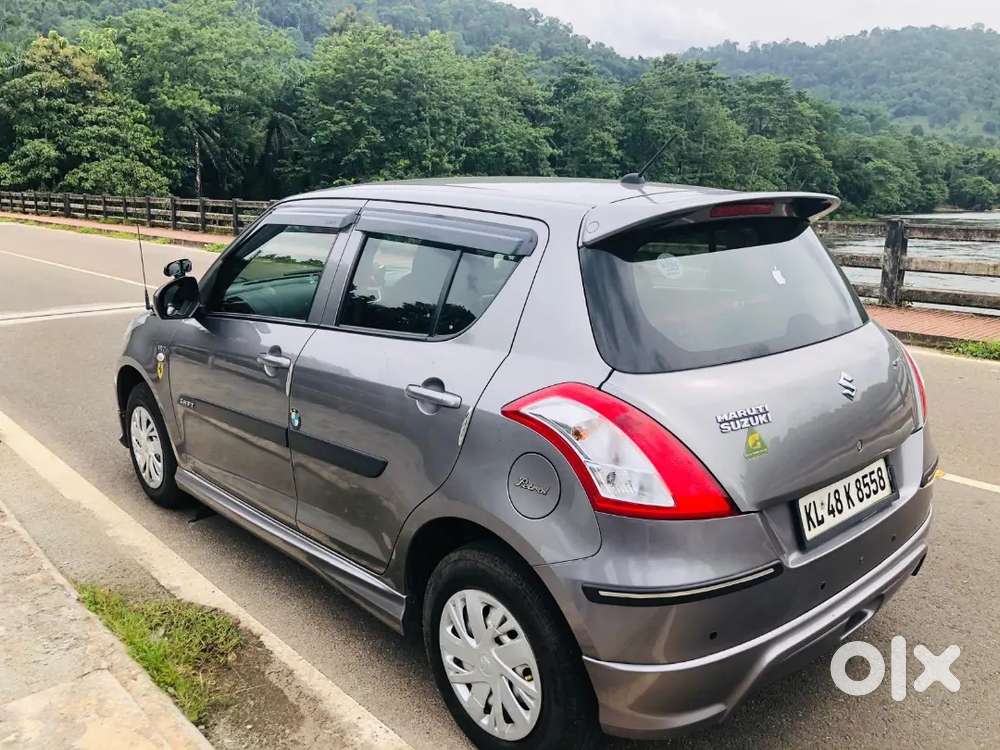 Maruti Suzuki Swift 2017 Petrol Well Maintained