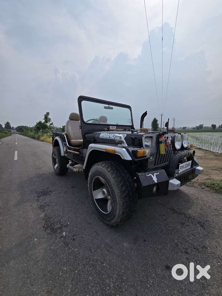 Mahindra Jeep 2.5l, 2000, Diesel