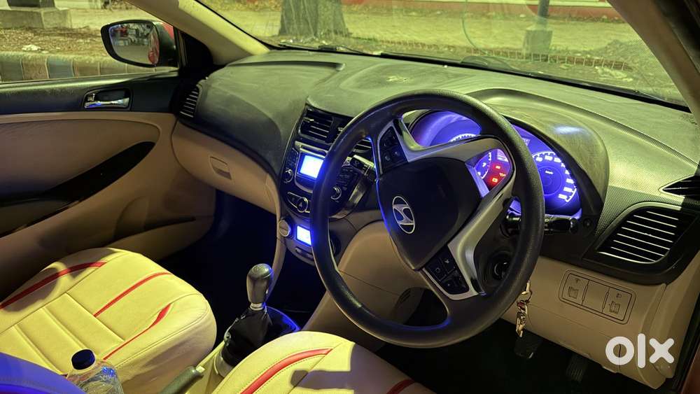 Hyundai Fluidic Verna 1.6 Vtvt Sx, 2013, Petrol