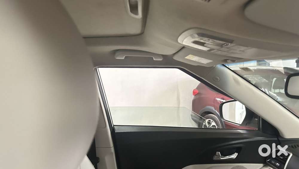 Mahindra Xuv300 W8 Option, 2022, Petrol